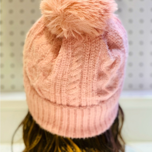 Go & Go Women Warm Beanie Hat with Pom - Picture 2 of 2